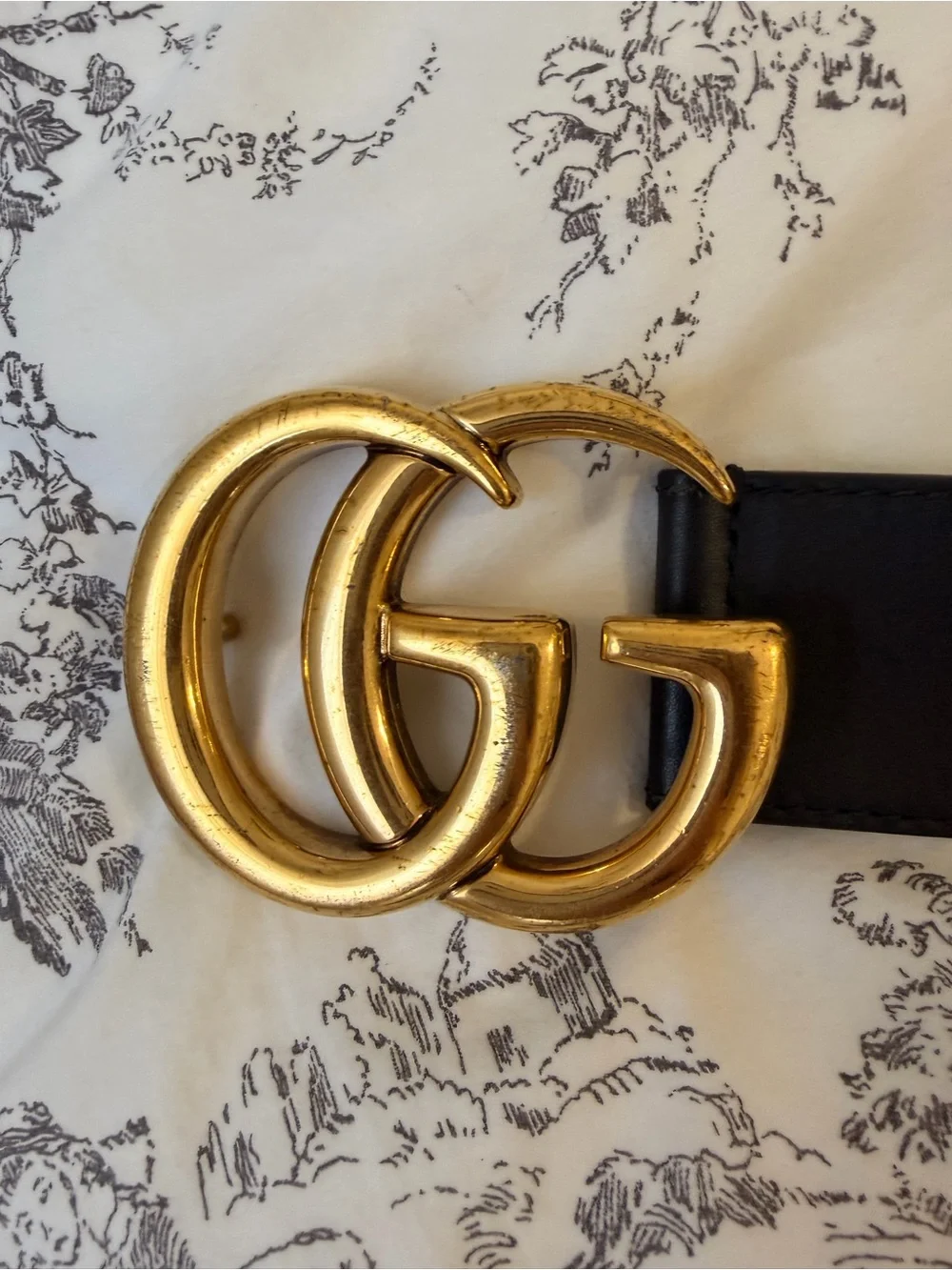 Gucci GG Authentic Marmont Leather Belt Gold Double G Buckle 90